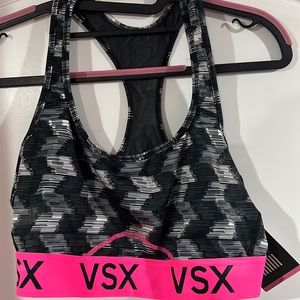 NWT Large Victoria Secret Sports bra